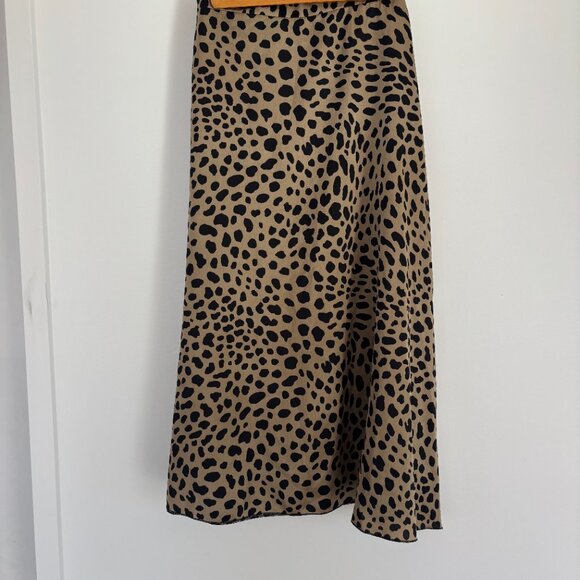 Silk-look A-line Gold Spotted Skirt size L - Picture 1 of 5
